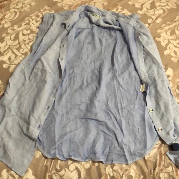 Shirt - Picture 2 of 3